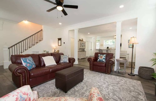Flat Rock House | The Charleston House~$375 Free Activities Daily