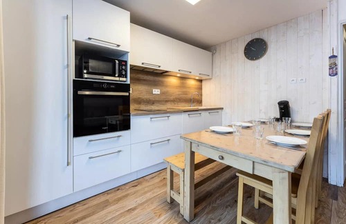 Les Orres Apartment | Les Chalets De Bois Méan - A - Beautiful renovated apartment on the Orres 1800