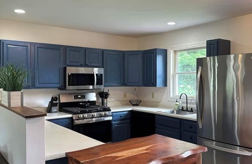 Gansevoort House | Saratoga Golf and Racetrack/Explor Lake George