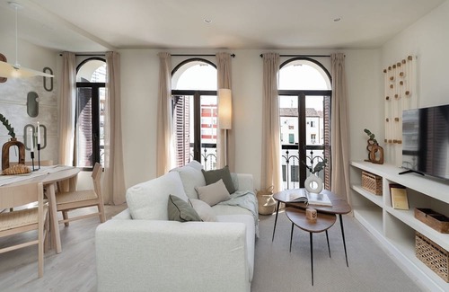 Moncloa - Arguelles Apartment | Giona - 2 bedrooms in Argüelles
