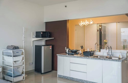 Shah Alam Apartment | Chic Studio Near Setia City Mall SCCC Free Parking