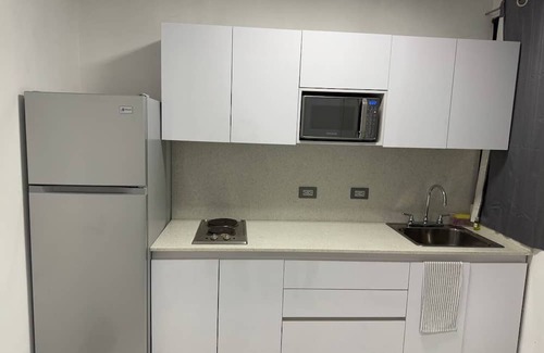 Naguanagua Apartment | Planta Eléctrica 100% el Trigal Valencia, Seguridad 24h Estacionamiento interno