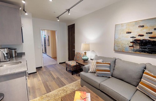 Downtown Santa Fe Condo | The Lincoln 303, 1 Bed / 1 Bath, Luxury Apartment with Kitchenette