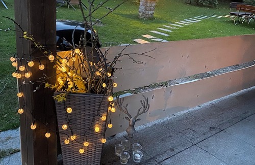 Frauenwald Apartment | Vacation home Vier Jahreszeiten right next to the spa gardens and great hiking trails!