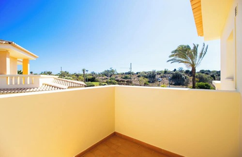 Atalaia Villa | Colina da Atalaia - Villa 6 with shared pool