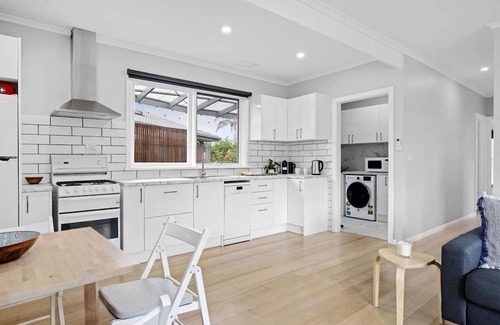 Tootgarook House | The Tootgarook Nook - 500m to the beach