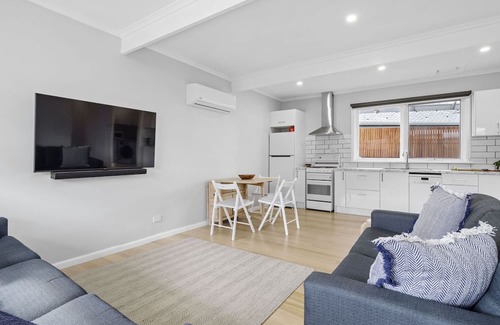 Tootgarook House | The Tootgarook Nook - 500m to the beach
