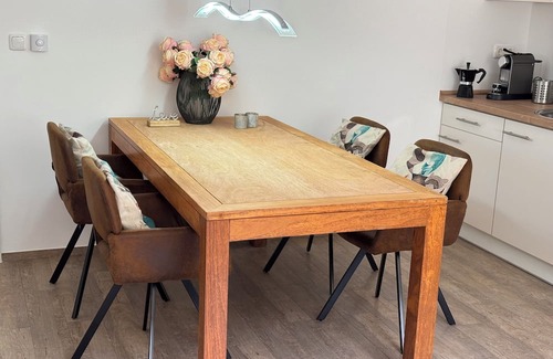 Hasloh Condo | Modern and cozy apartment with 2 bedrooms "a stone's throw from Hamburg"