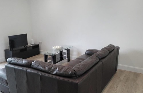 Kildare House | Leixlip 4 Bedroom, Sleeps 6
