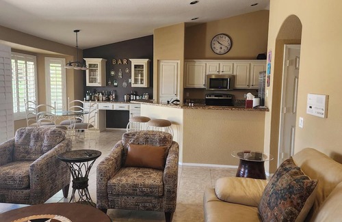 Sun Lakes House | Contemporary 2-bedroom house plus den in welcoming Sun Lakes Community