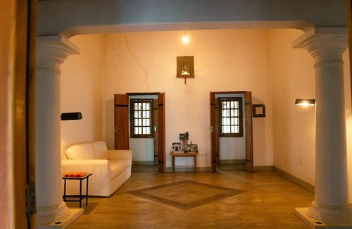 Irrakkakandi Villa | Surya Lagoon Village-Lovely 4-bedroom villa in Nilaveli with WiFi and AC