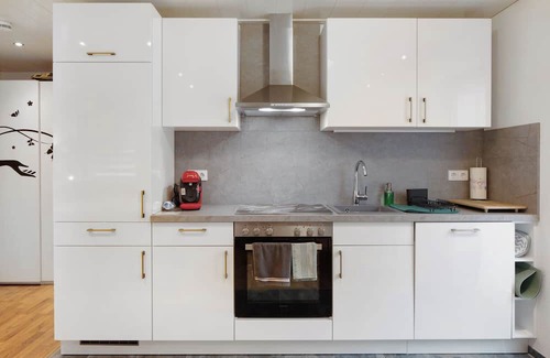 Ihringen Apartment | Studio 'Gelis' with Mountain View, Private Terrace and Wi-Fi
