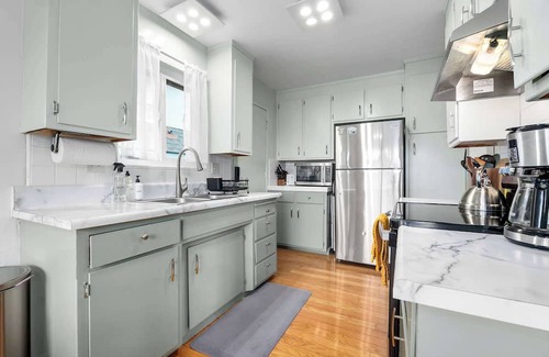 Seabright Apartment | Seabright Breeze ~ Dog-Friendly Coastal Retreat!