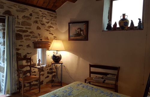 Compregnac Bed & Breakfast | LA TERRASSE DE PEYRE room "La Provençale