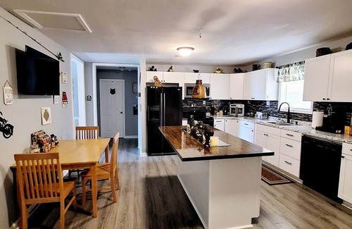 La Follette House | 3 Minutes To Cumberland ATV Trails-Ride Back Trails Of Royal Blue