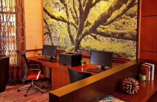 Tukwila House | Soar into comfort at our Seattle