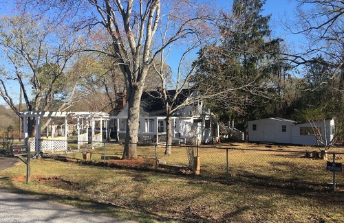 Conestee Condo | Charming 2-bedroom condo with AC, WiFi in lovely Greenville