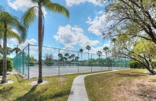 Cypress Lake Condo | FORT MYERS GETAWAY! 2-bedroom condo with WiFi, AC