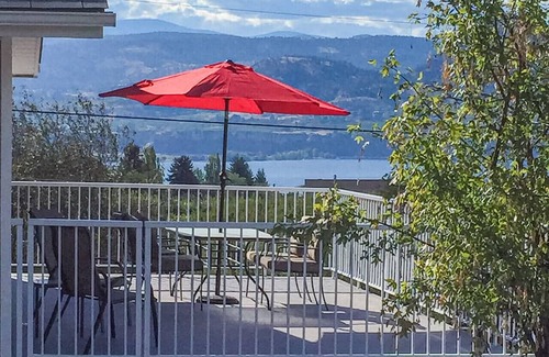 Okanagan-Similkameen House | Naramata Vine and Vista Retreat