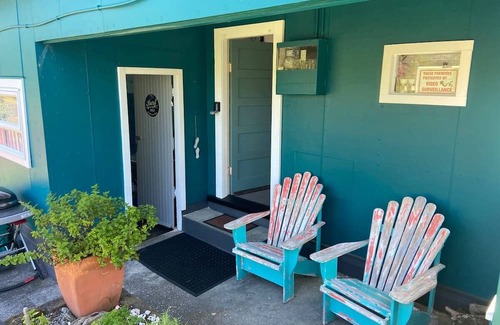 Mokau House | Mokau Point Break