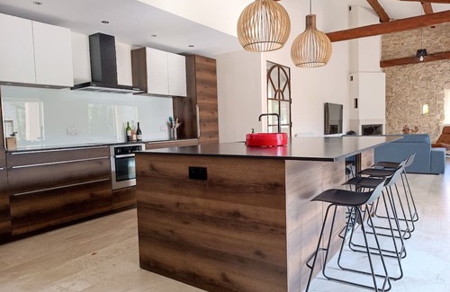 Uchaud Other | Charming house - 350 m² - Farriery - Nîmes