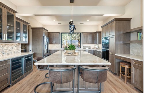 West Sedona House | NEW| Luxe Sycamore Canyon Retreat |Hot Tub|Firepit