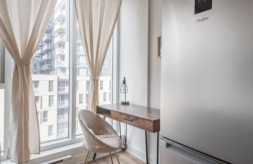 Shaughnessy Village Apartment | Concordia- 100 Walkscore-Comfy