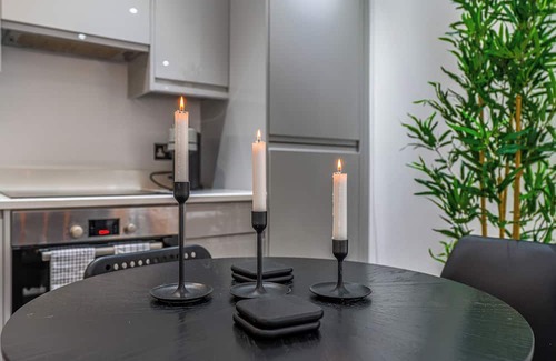 Fulham Broadway Apartment | Welcome to Plotseeker’s Stylish Flat in West London – Near Earl's Court & Fulham