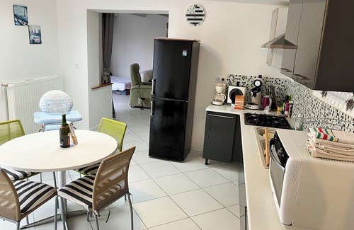 Penvenan House | Comfortable village house 6 minutes from beaches by car, close to shops.