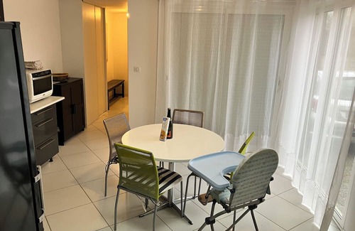 Penvenan House | Comfortable village house 6 minutes from beaches by car, close to shops.