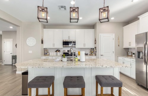Buckeye House | This house is a 3 bedroom(s), 2 bathrooms, located in Buckeye, AZ.