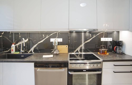 Palaio Faliro Apartment | Afrodite Classic Residence, 2BR, WiFi, City View