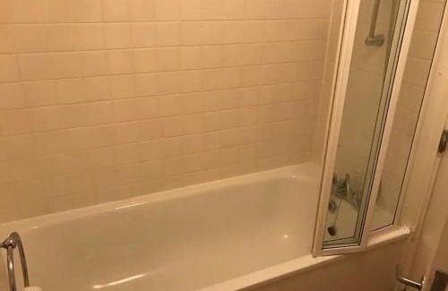 Temple Bar Apartment | City centre temple bar , sleeps up to 4