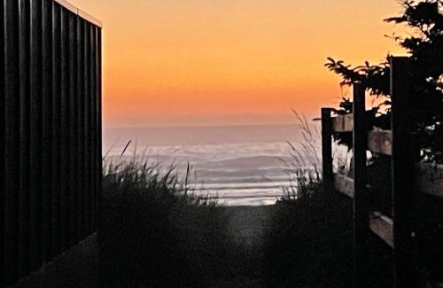 Neskowin House | Luxury 4 Bedrooms House in Neskowin South Beach