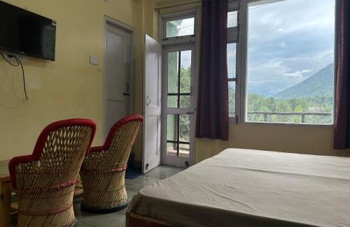 Mohal Hotel | Blossom Guest House