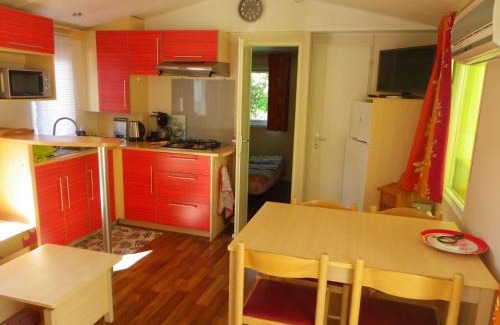 Saint-Georges-de-Didonne Other | Mobilhome 4 personnes