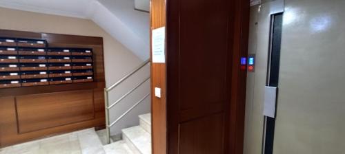 Ensanche Diputacion Apartment | Apartte Alicante