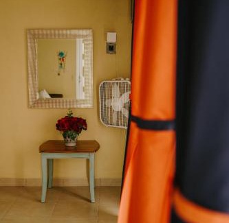 Primo Tapia Hotel | Guzman Suites