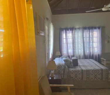 Orange Bay Apartment | Marge's Vacation Rentals