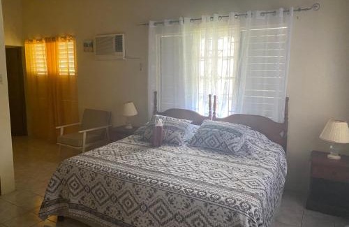 Orange Bay Apartment | Marge's Vacation Rentals