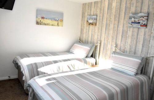 Scratby House | The Beach Hut Norfolk Scratby by the sea