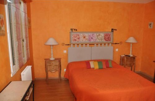 Castelnau-Barbarens Bed & Breakfast | La ferme En Castéra