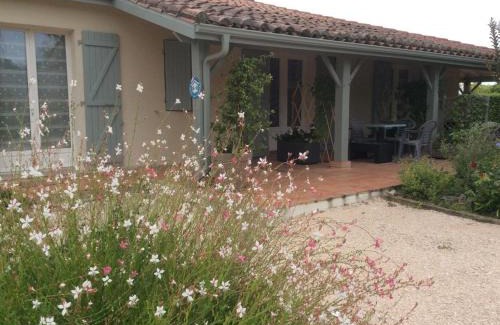 Castelnau-Barbarens Bed & Breakfast | La ferme En Castéra