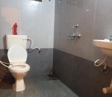 Mandrem Apartment | Mahalaxmi Guest House