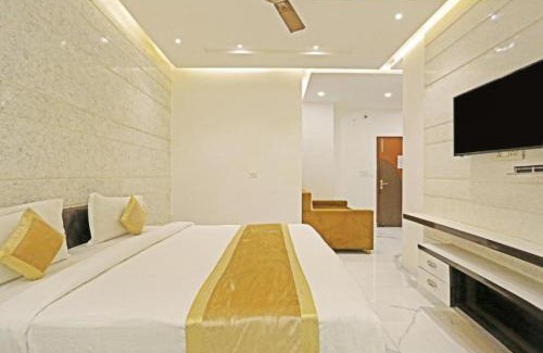 Dariyaganj Hotel | Hotel MGM Residency at Dariyaganj " Couple Friendly "