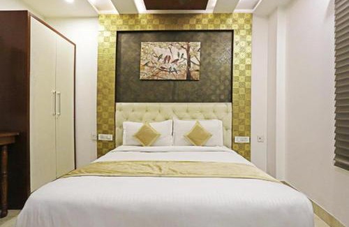 Dariyaganj Hotel | Hotel MGM Residency at Dariyaganj " Couple Friendly "