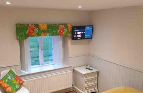 Omagh House | An Teach Uachtarach