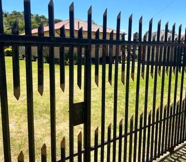 Ladysmith House | Zuke Guest House