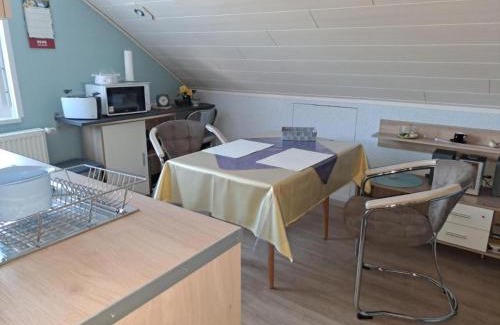 Waldbuttelbrunn Apartment | Ferienwohnung Seegarten
