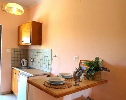 Agios Stefanos Avliotes Apartment | Beach Hub Studios